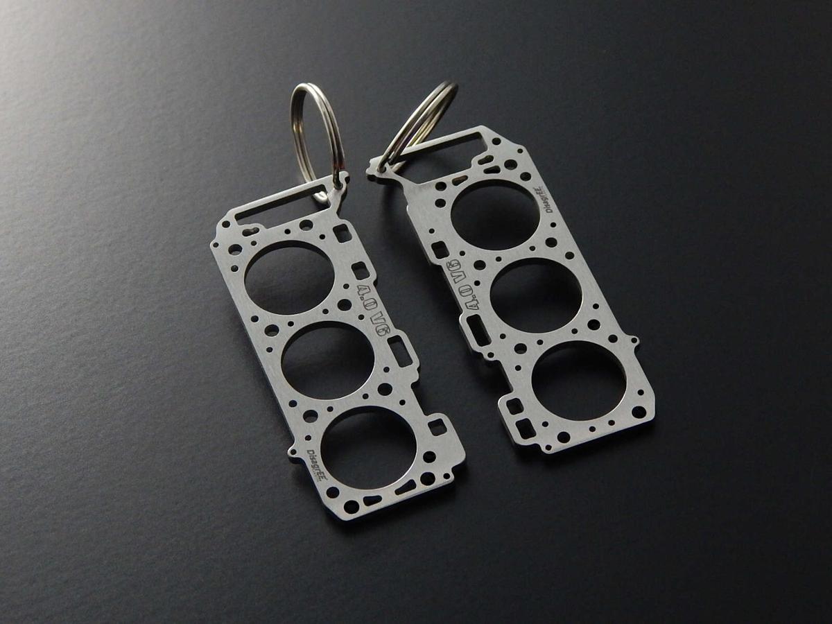 Keychain - Miniature of a Head Gasket for Ford Cologne 4.0 V6 - made in Germany